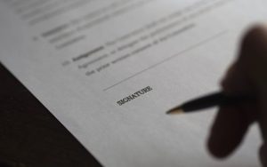 Работа с самозанятыми и ИП: как фулфилмент оформляет товар продавца