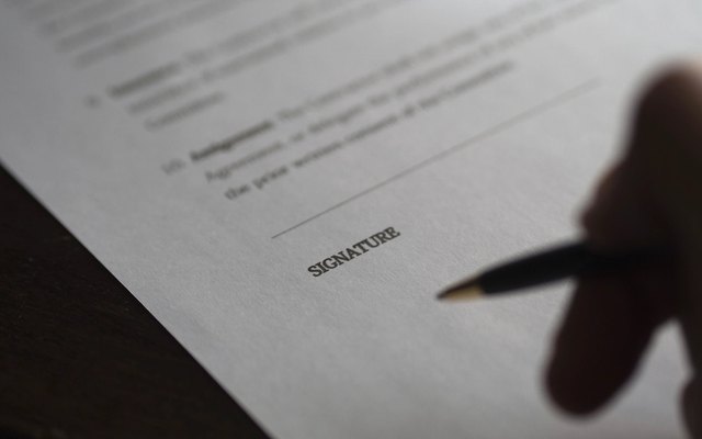 Работа с самозанятыми и ИП: как фулфилмент оформляет товар продавца