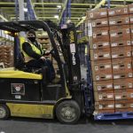 Как мы обрабатываем 65 000 товаров в сутки: экскурсия по складу